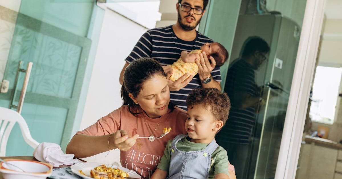 Cover Image for Life Insurance Beneficiaries: Who Gets the Money and How